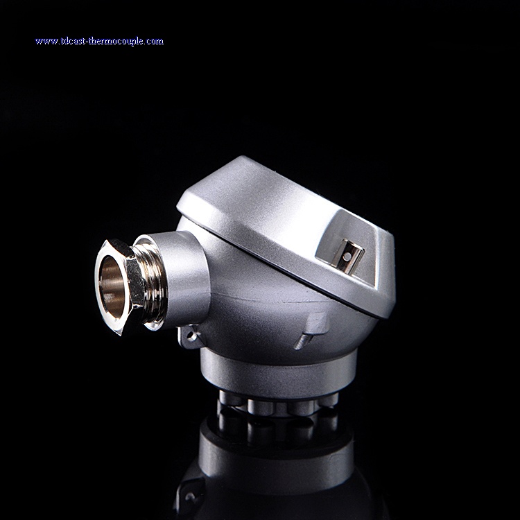 MAA thermocouple head